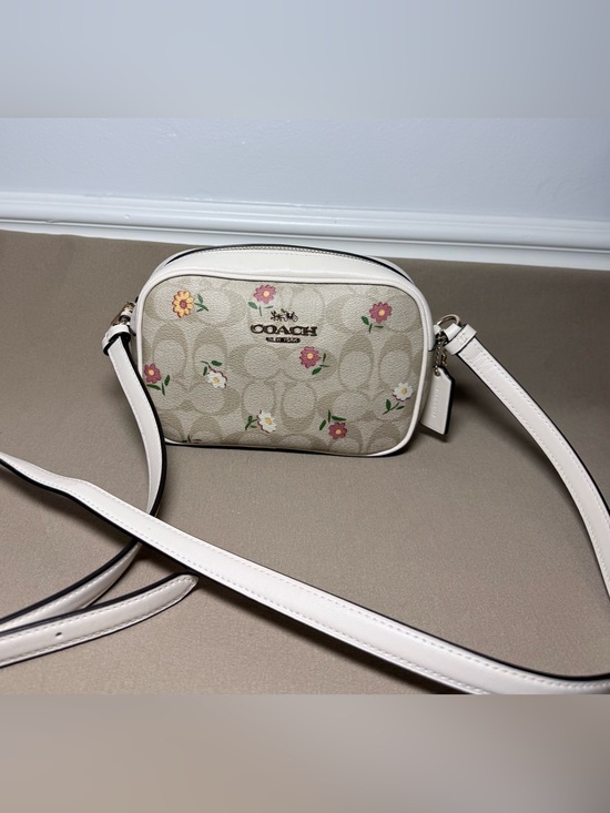 Coach Handbags - Coach Signature Mini Jamie Camera Bag - Light Khaki/Cream Multi Floral 🌸